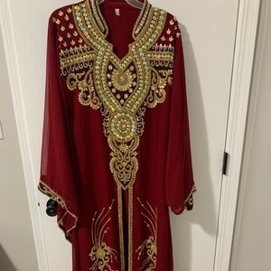 Red and gold caftan